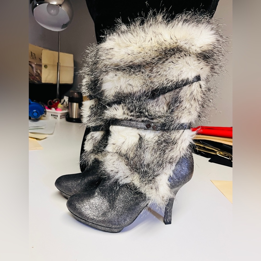 Faux fur boots